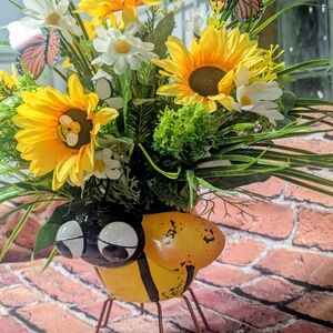 Charming Bee Planter with Faux Sunflowers and Daisies